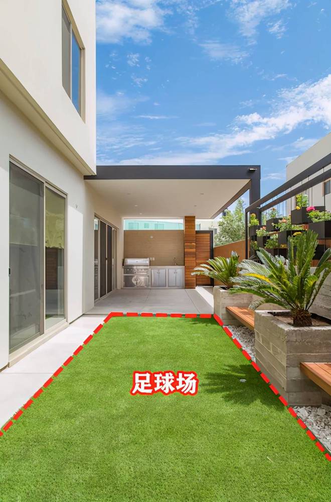 885566威尼斯别再傻铺水泥地了！现在院子盛行这么设想时髦又适用！(图2)