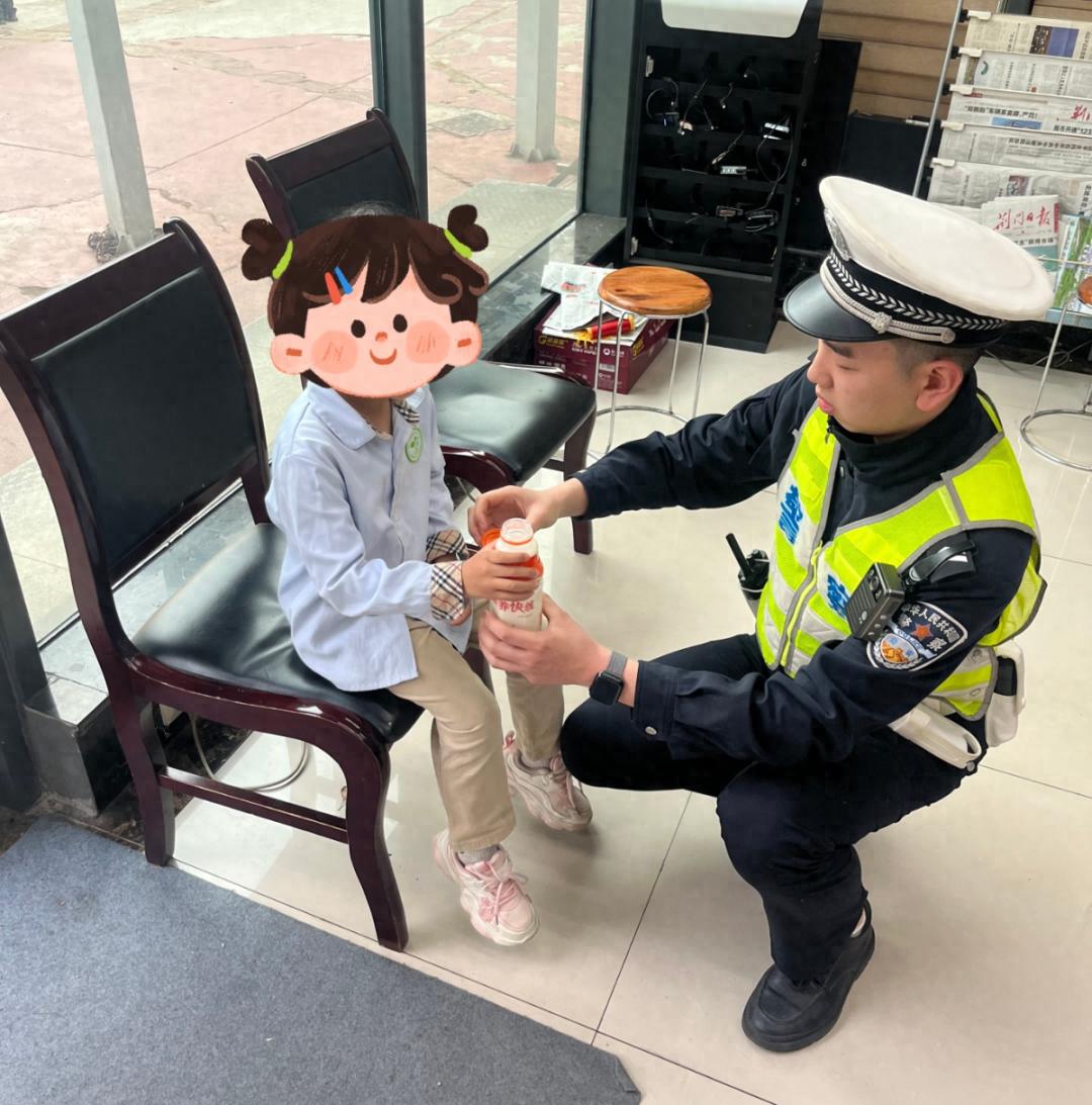 威尼斯wns·8885566陌头最暖交代！市民“捡”娃送岗位接力助团聚